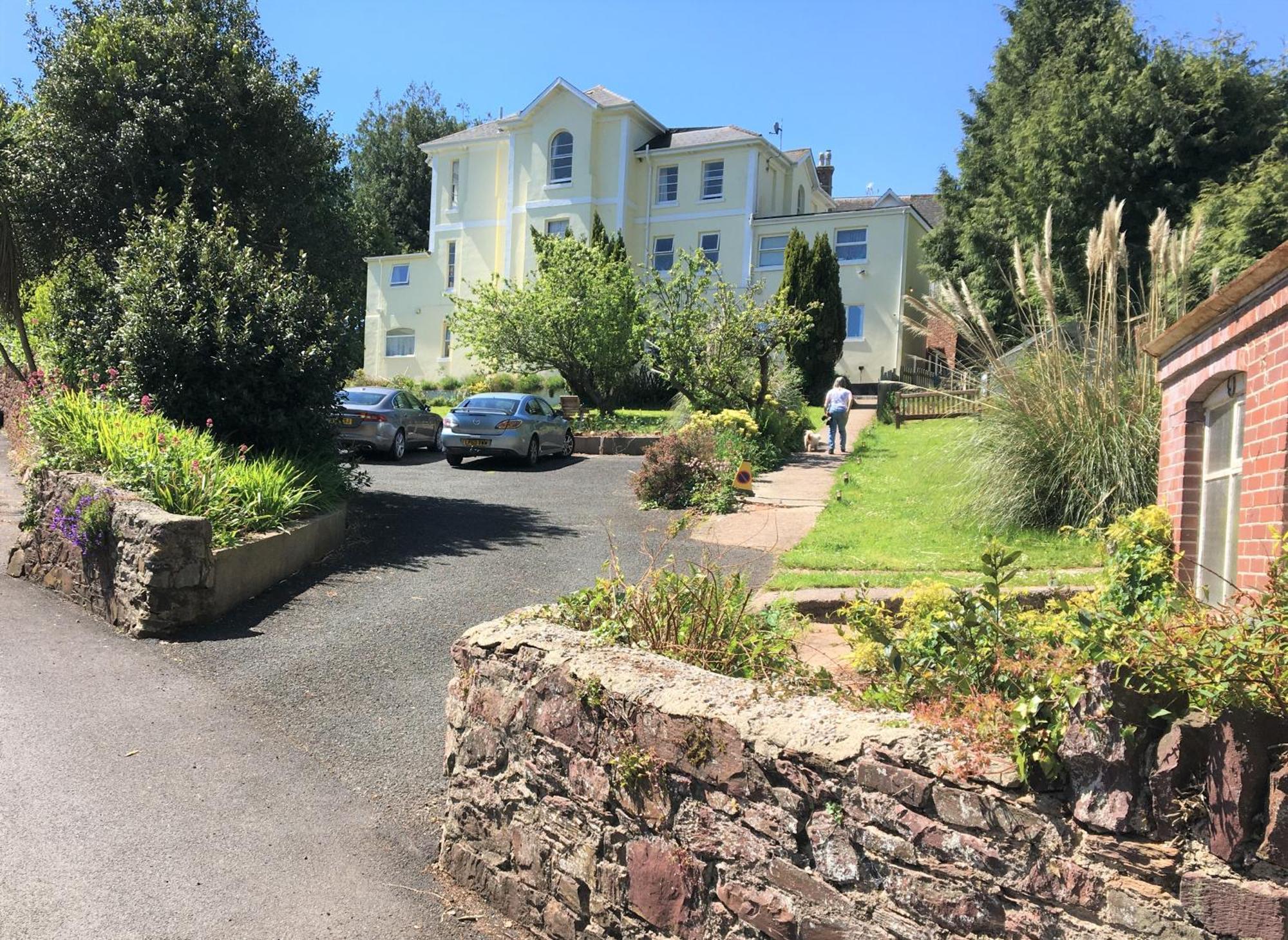 Chelston Dene Holiday Apartments Torquay Exterior photo