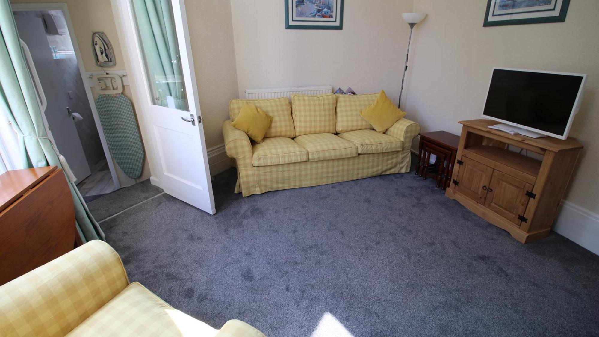 Chelston Dene Holiday Apartments Torquay Room photo