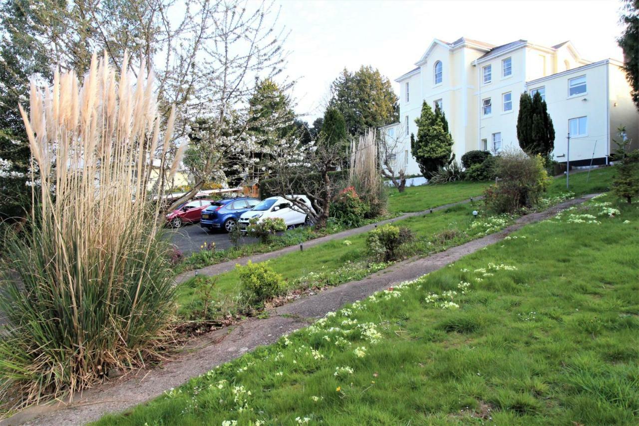 Chelston Dene Holiday Apartments Torquay Exterior photo